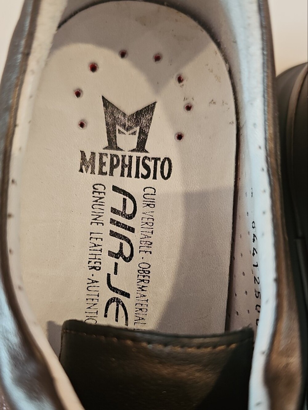 Mephisto Women's Metallic Bronze Lace-Up Sneakers - Picture 2 of 8